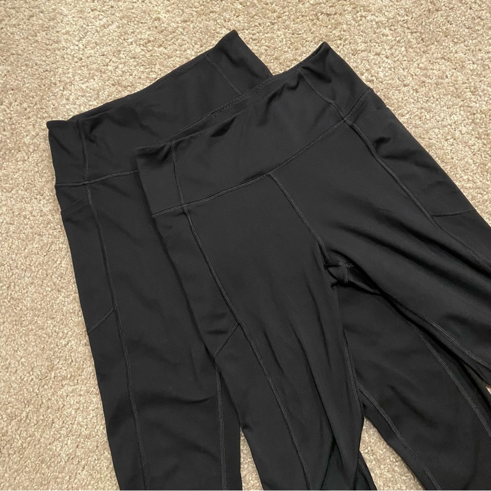 2 pair VS leggings